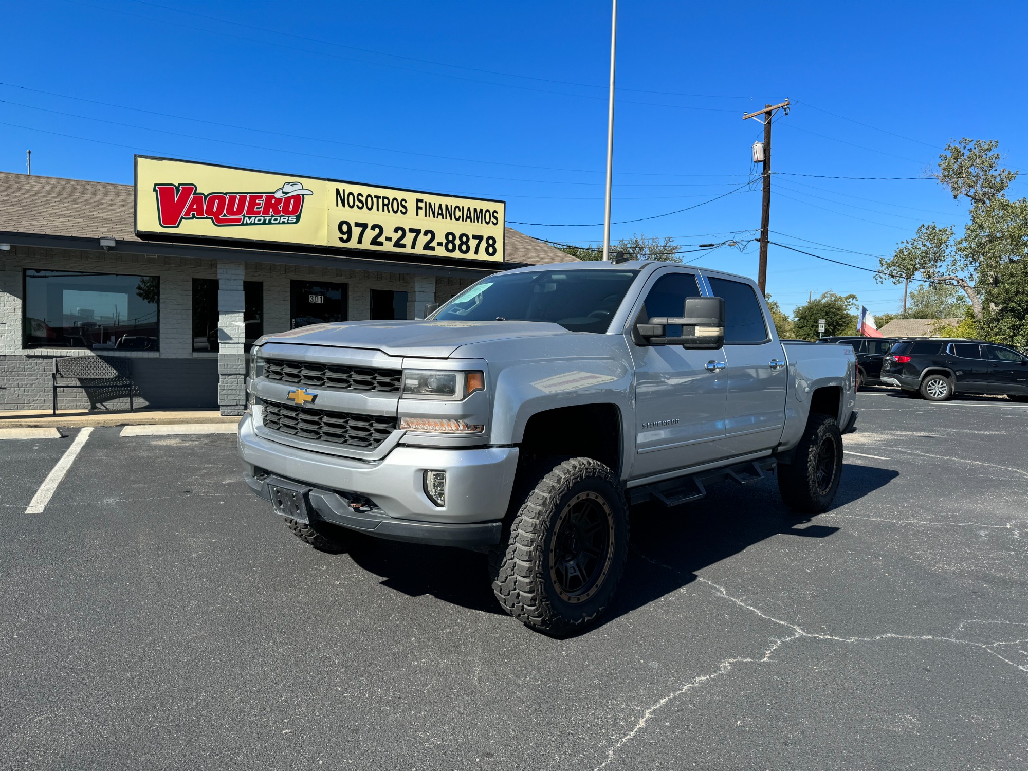 photo of 2019 Chevrolet Silverado 1500 LT Double Cab 4WD